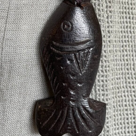 2 Tibetan Ethnic Ancient Jewelry Lucky Fish God Of Wealth Vintage Wooden Pendant - Picture 5 of 11